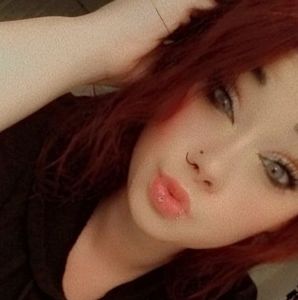 Meet your Posher, Michaela